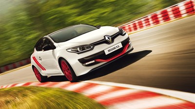 Renault MEGANE R.S. performance on the track